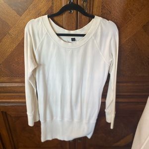 Express tunic length sweatshirt